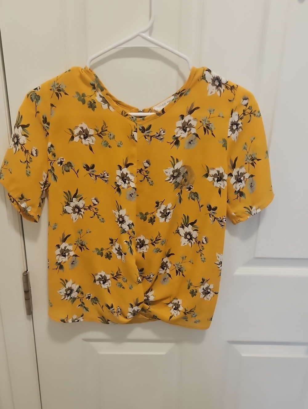 Women's Floral Twist-Front Top - Yellow